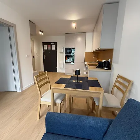 Sobieszef Na Mostku - W Centrum Gdanska - Portovo Gdansk