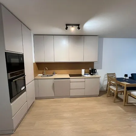 Sobieszef Na Mostku - W Centrum Gdanska - Portovo Apartment *