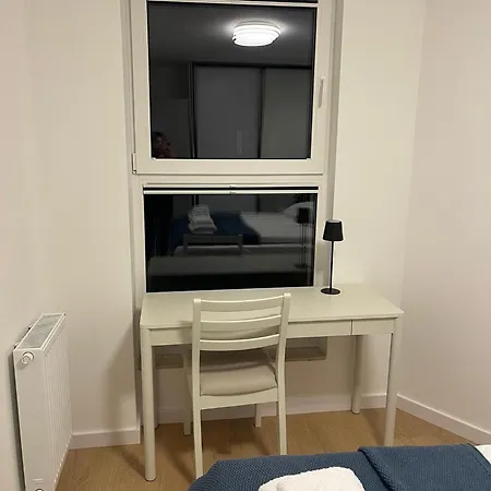 Sobieszef Na Mostku - W Centrum Gdanska - Portovo * Gdansk