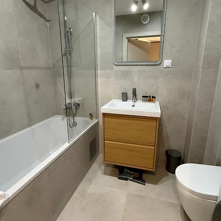 Sobieszef Na Mostku - W Centrum Gdanska - Portovo Apartment Gdansk